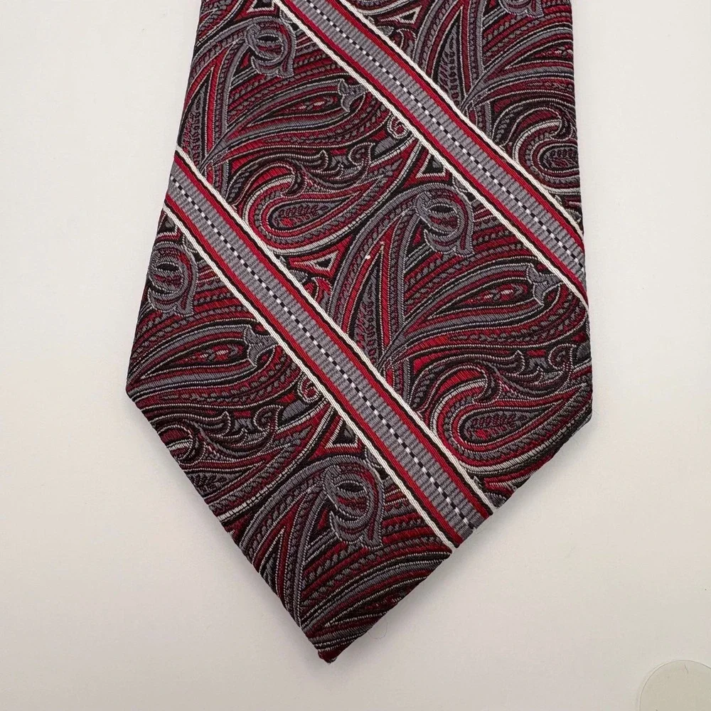 Pronto Uomo Couture Mens Silk Necktie‎ Red Grey Paisley Striped Hand Made